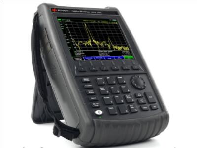 N9914A FieldFox 手持式射頻分析儀，6.5 GHz